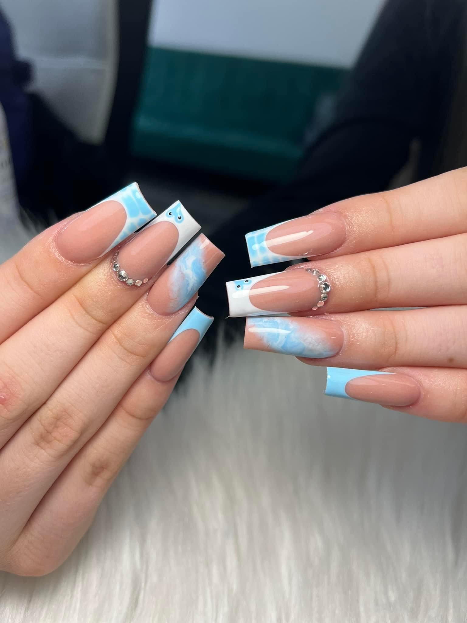 /static/media/nail7.9e09d6a8c9a1586a4d12.jpeg